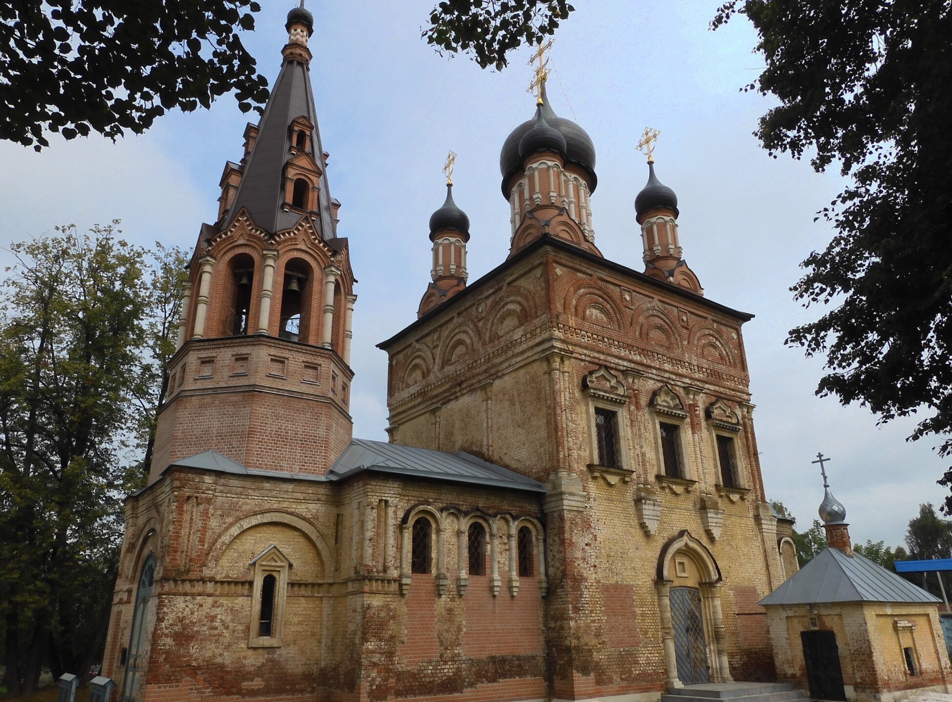 Храм Покрова Пресвятой Богородицы в селе Мещерском