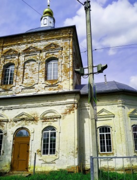 Церковь Покрова Пресвятой Богородицы в селе Ахматово