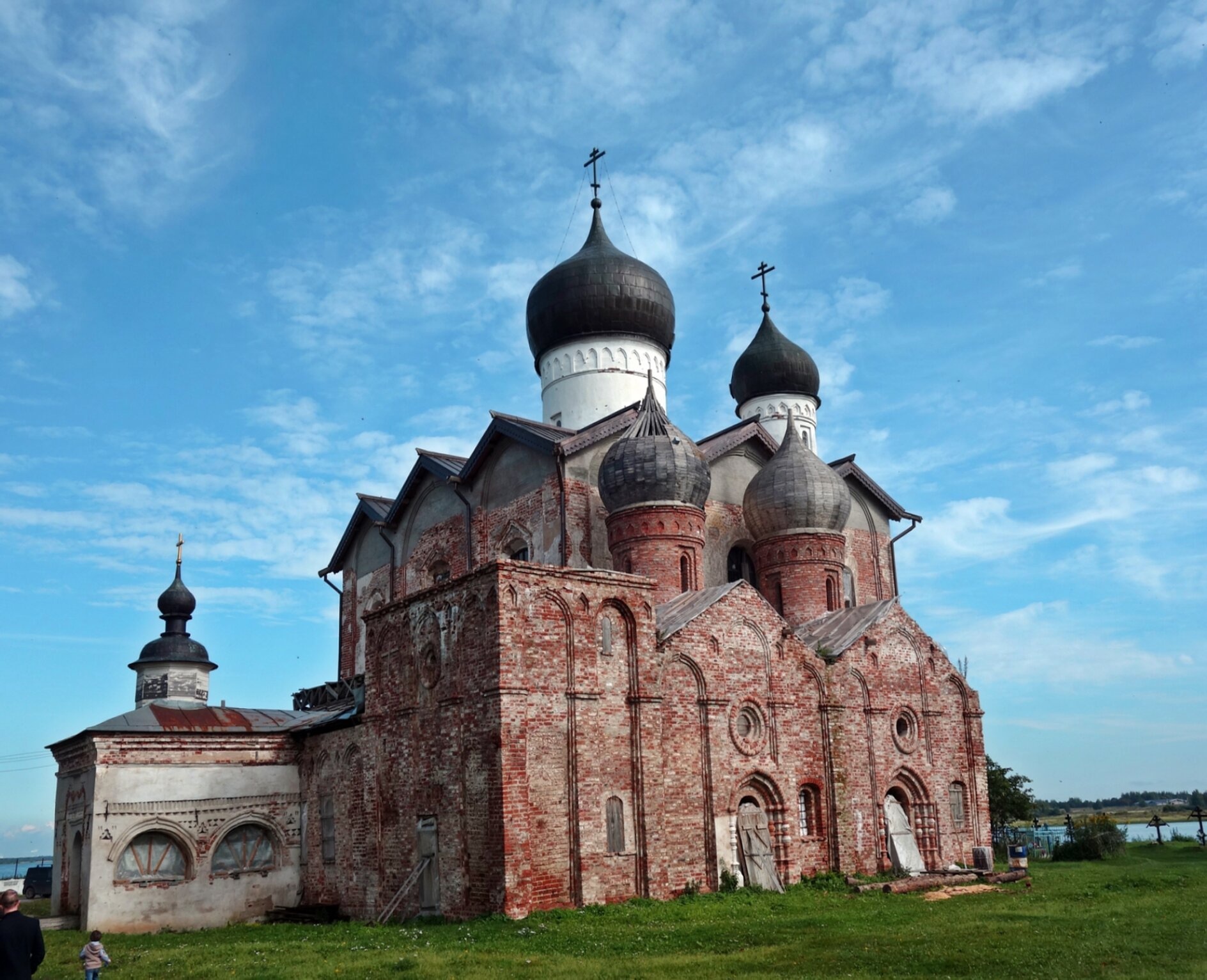 Свято-Троицкий Михаило-Клопский мужской монастырь
