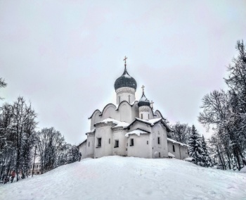 Церковь Василия Великого на Горке в Пскове