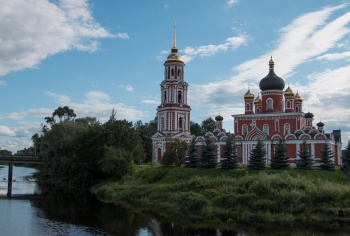 Воскресенский собор в Старой Руссе