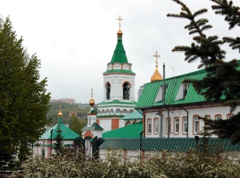 Свято-Троицкий мужской монастырь в Чебоксарах