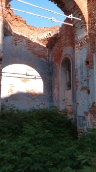 Введенская церковь в селе Чемодановка: история и современность