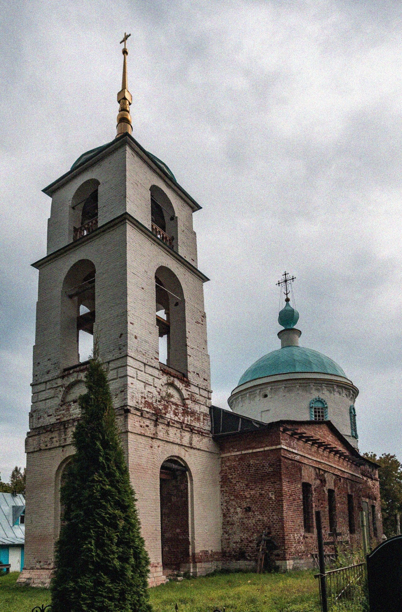 Вознесенская церковь в селе Сурмино