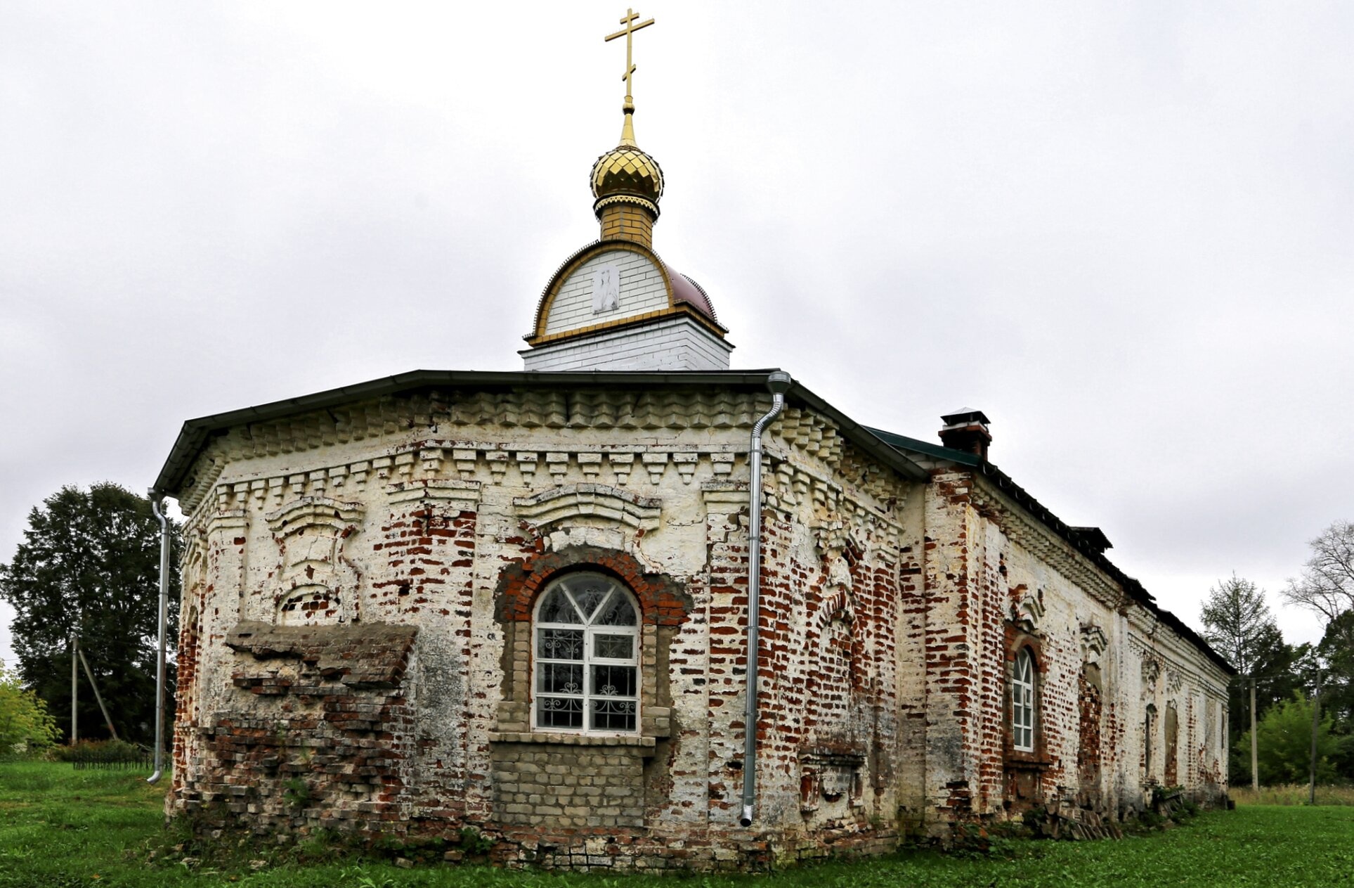 Воскресенская церковь в селе Зернилово