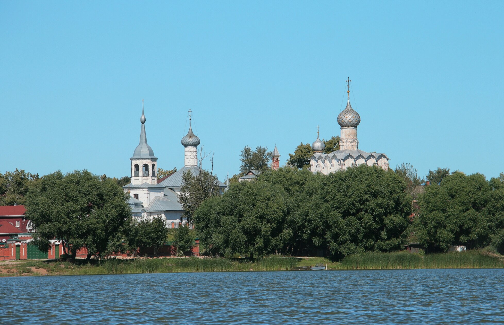 Богородице-Рождественский женский монастырь в Ростове Великом
