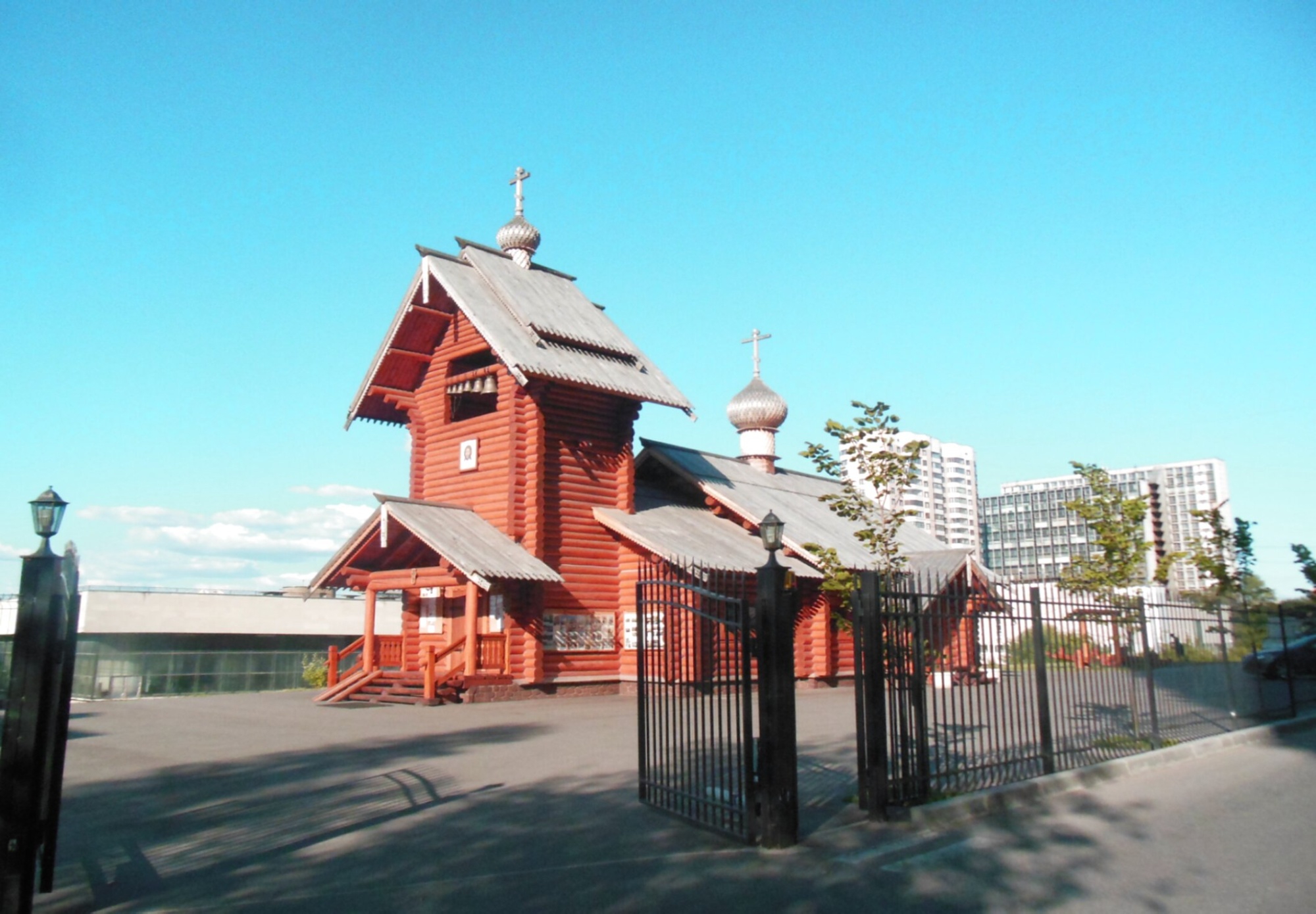 Храм Святой Равноапостольной Нины в Черёмушках