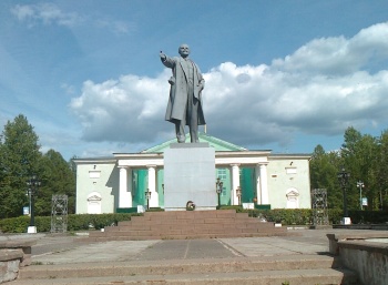 Памятник В.И. Ленину в Бокситогорске