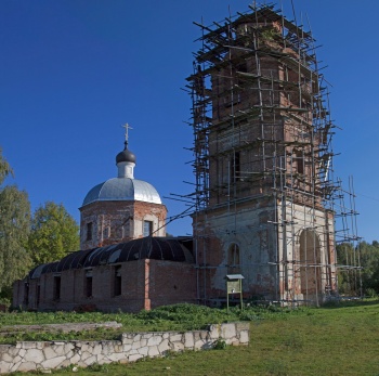 Церковь Рождества Христова в Апраксино: история и реставрация