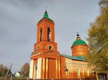 Церковь Воздвижения Креста Господня в селе Воздвиженское