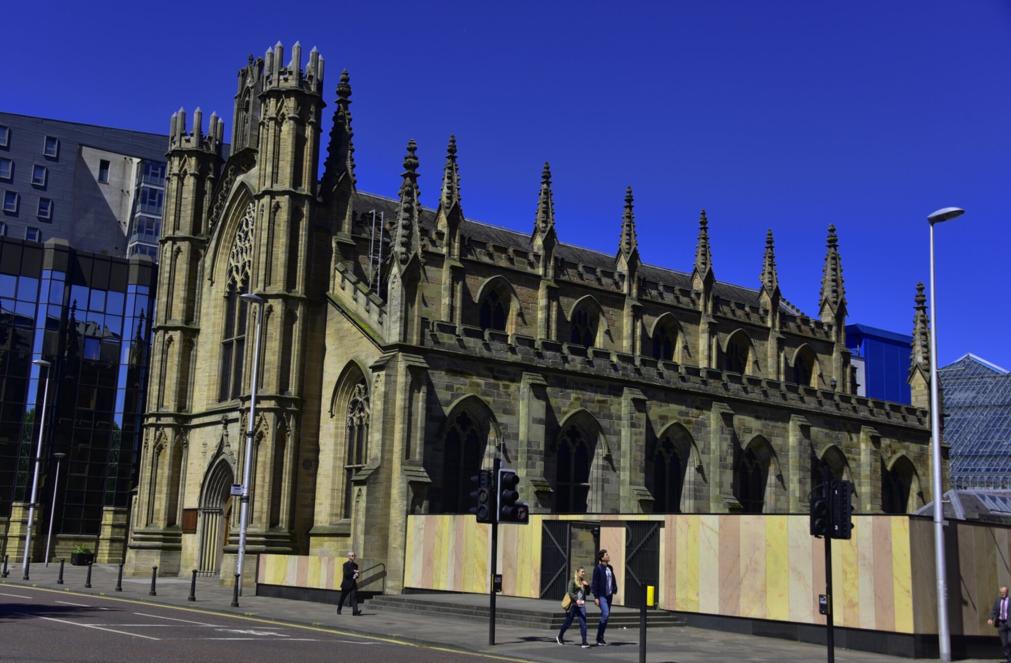 Фасад кафедрального собора Святого Андрея в Глазго