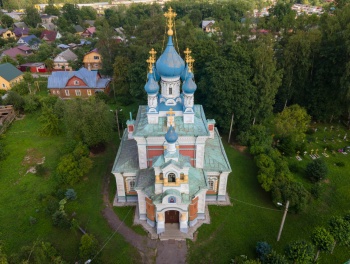 Храм Покрова Пресвятой Богородицы в Гатчине