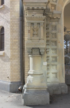 Казанская церковь при подворье Валаамского монастыря: архитектурные детали