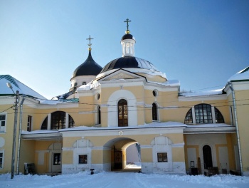 Надвратная церковь Спаса Нерукотворного Образа Рождественского монастыря в Твери