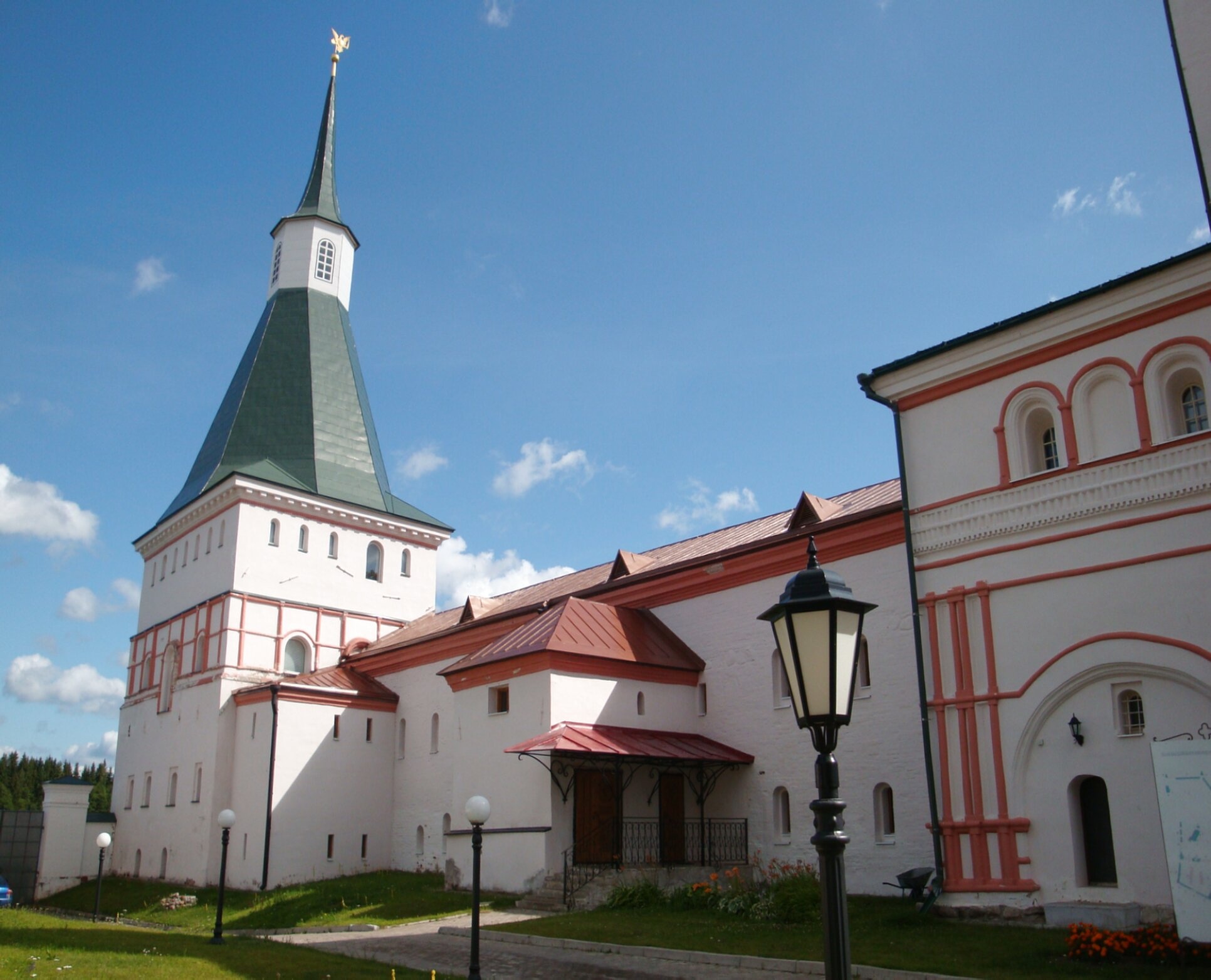 Валдайский Иверский Богородицкий Святоозерский мужской монастырь