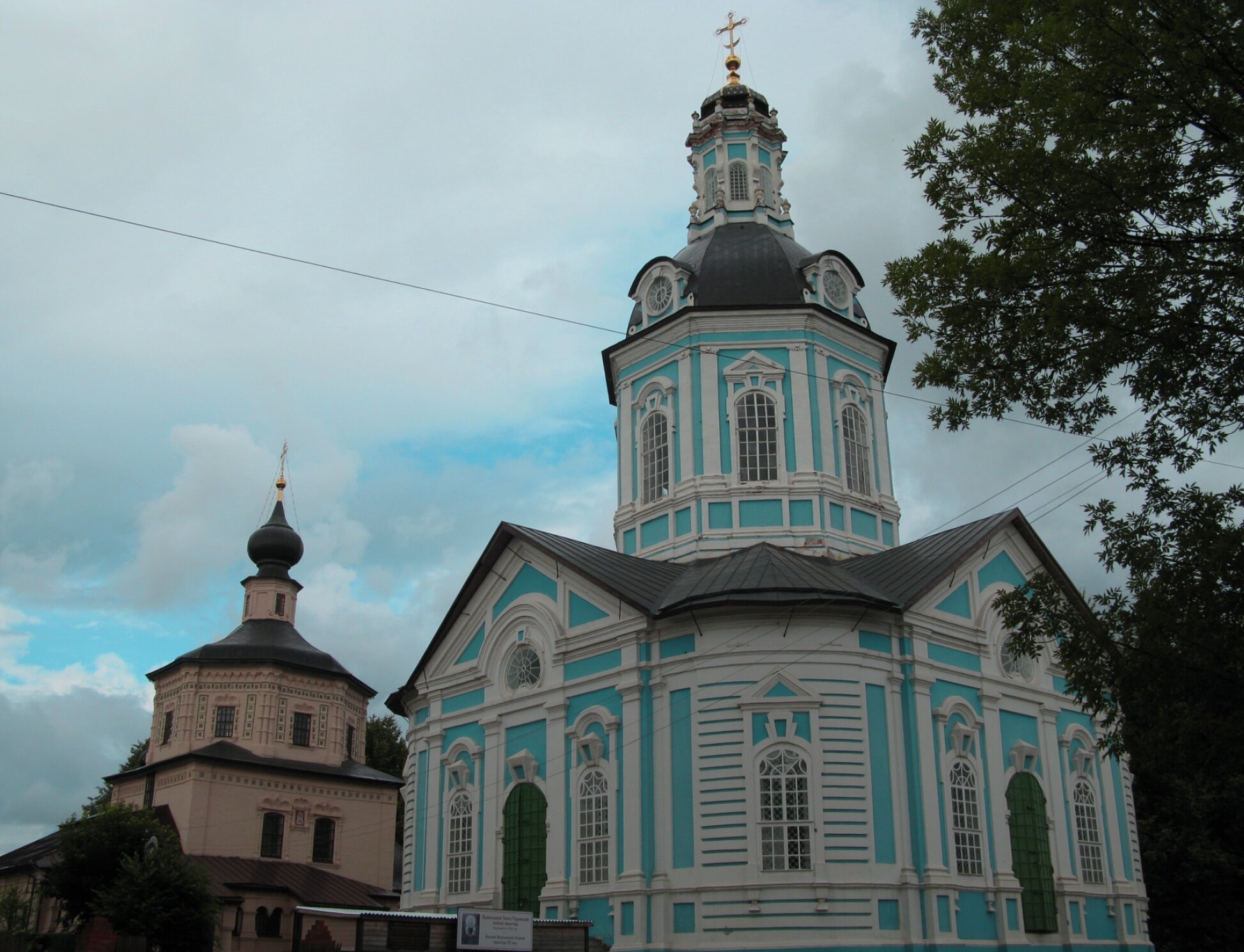 Свято-Тихоновский женский монастырь в Торопце