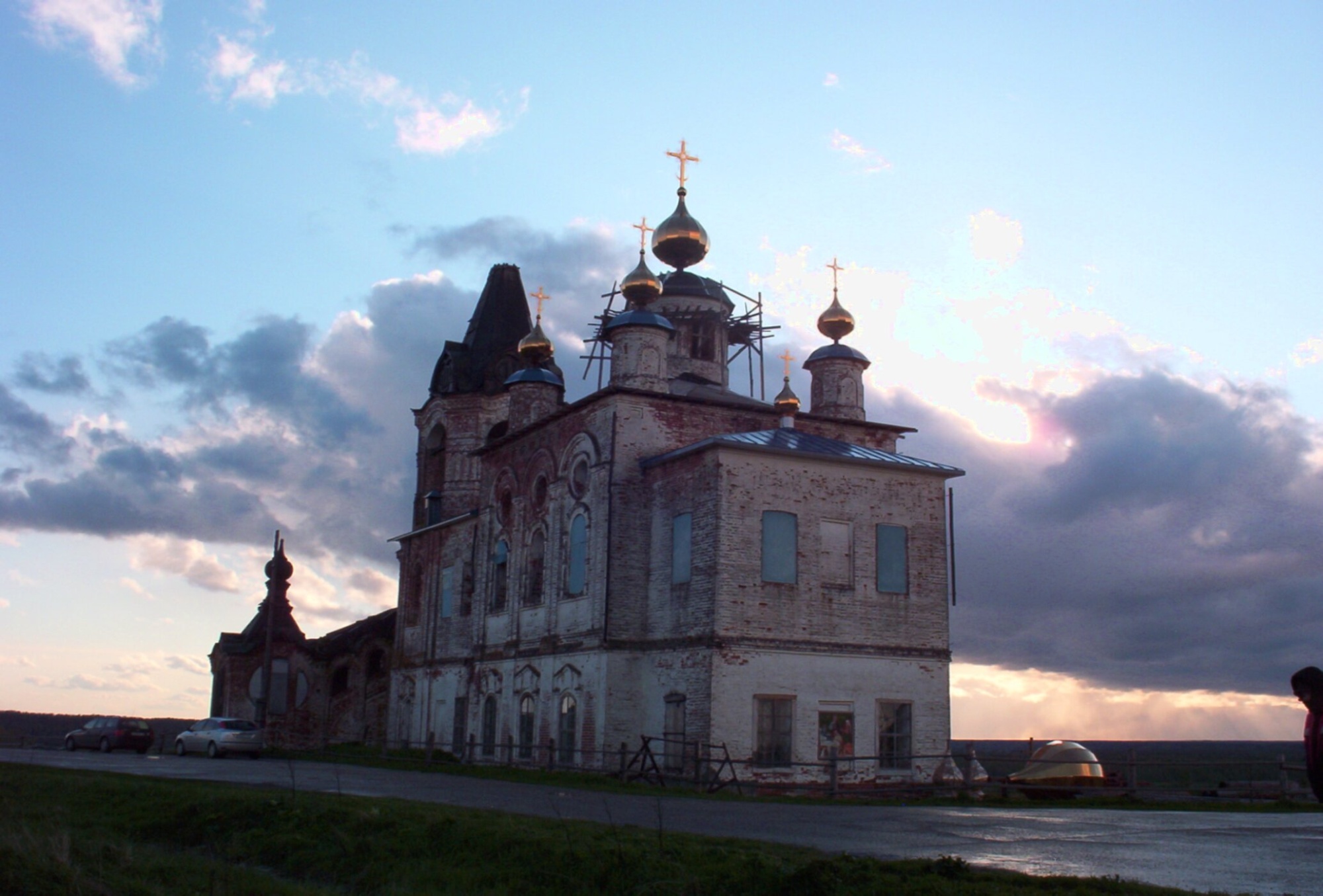 Церковь Рождества Богородицы в селе Онежье