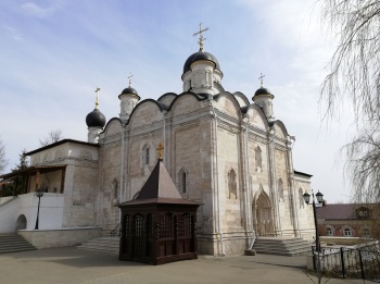 Введенский Владычний женский монастырь в Серпухове