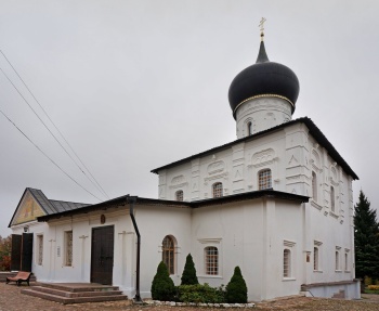 Храм Великомученика Георгия Победоносца в Старой Руссе