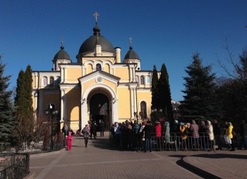 Покровский ставропигиальный женский монастырь у Покровской заставы в Москве