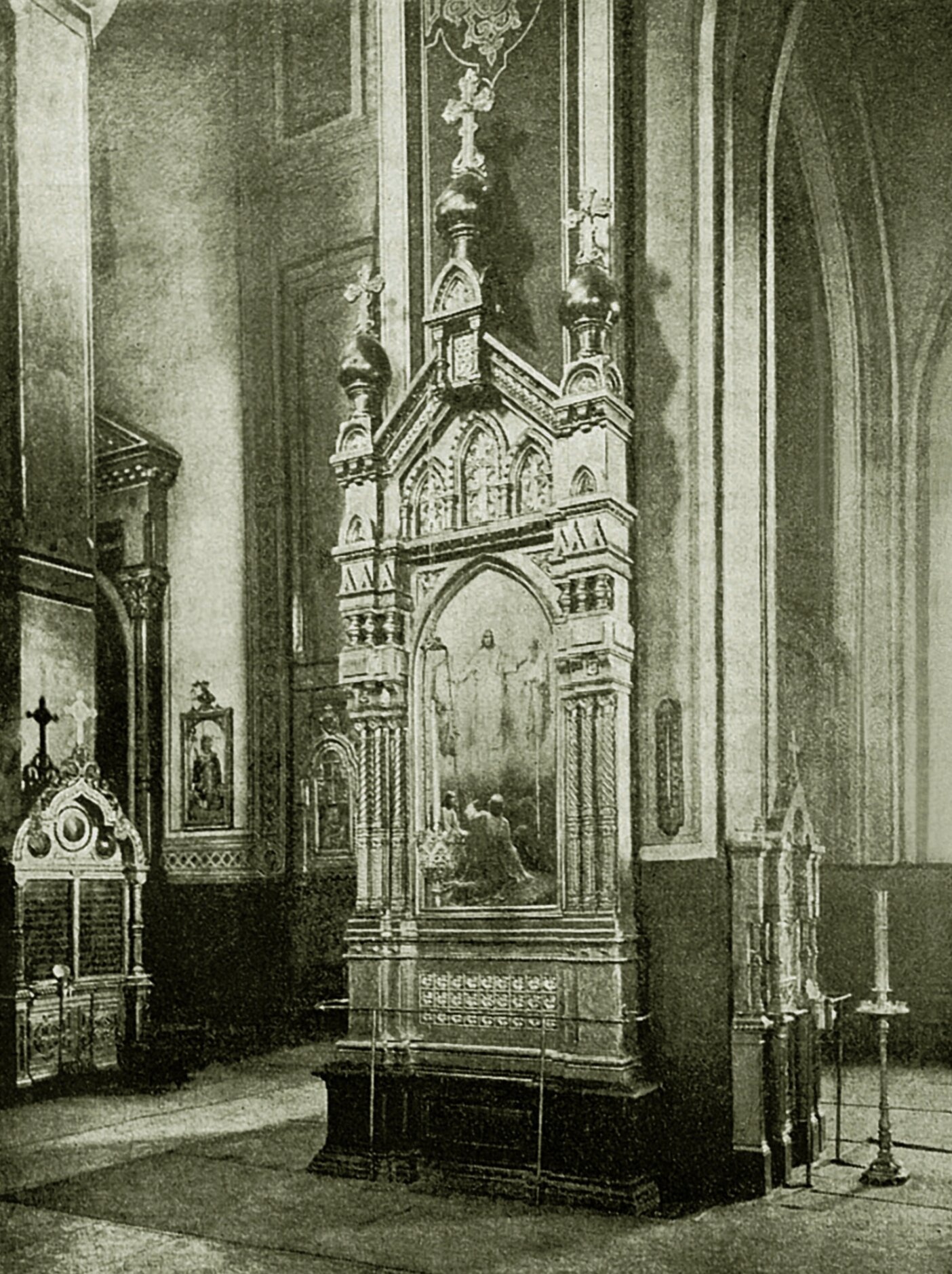 Интерьер церкви святого Мирония в Санкт-Петербурге