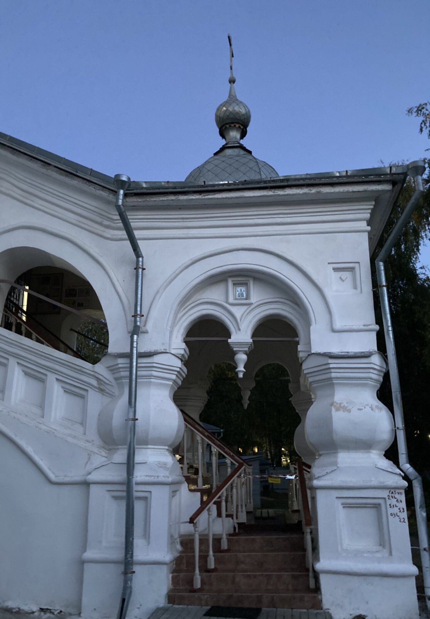 Церковь святых равноапостольных Константина и Елены в Вологде