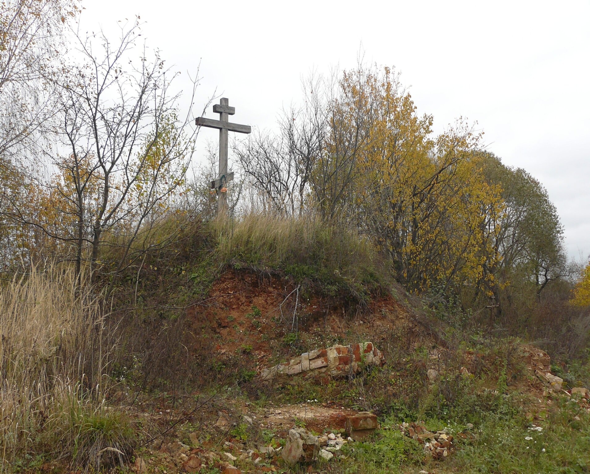 Место Церкви Гурия, Самона и Авива в Трехсвятском