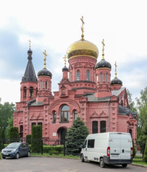 Храм Пророка Божия Илии в селе Изварино