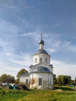 Колокольня церкви Ильи Пророка в селе Малое Ильинское