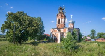 Церковь Михаила Архангела в селе Шарголи