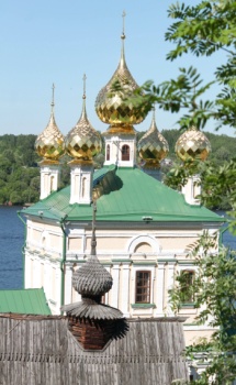 Церковь Воскресения Христова в Плёсе