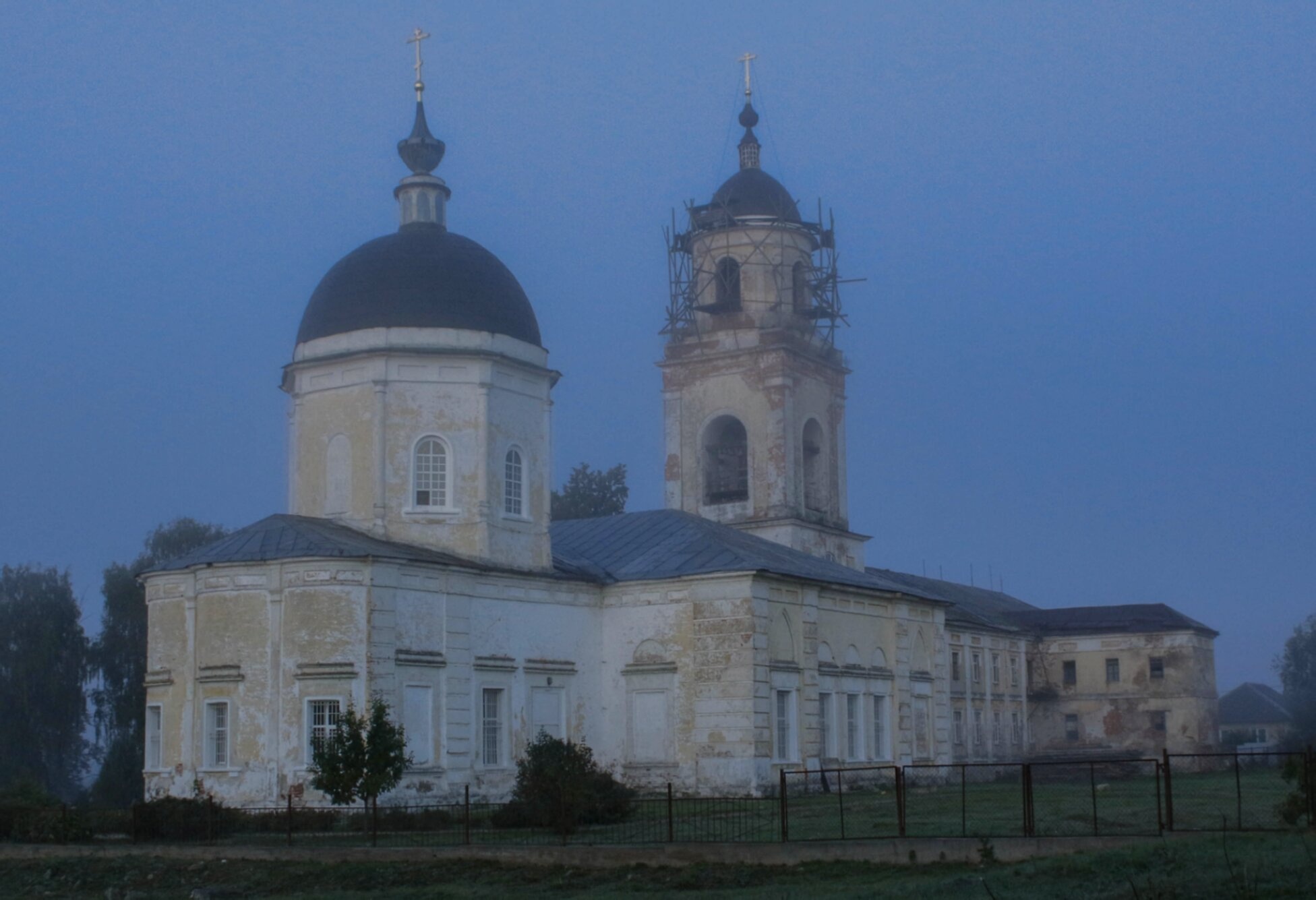 Храм Рождества Пресвятой Богородицы в селе Мещерино