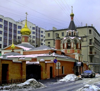 Храм Воскресения Словущего на Арбате: зимняя фотография