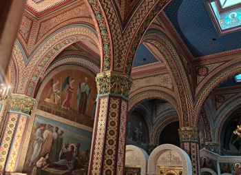 Интерьер домовой церкви Мариинского дворца