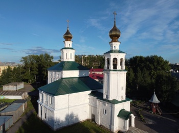 Храм Живоначальной Троицы (Кузнечевский) в Архангельске
