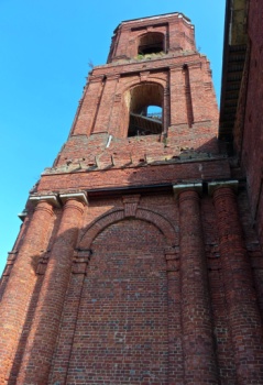Колокольня Спасо-Преображенской церкви в селе Сукромля