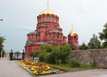 Собор Святого Благоверного Князя Александра Невского в Новосибирске