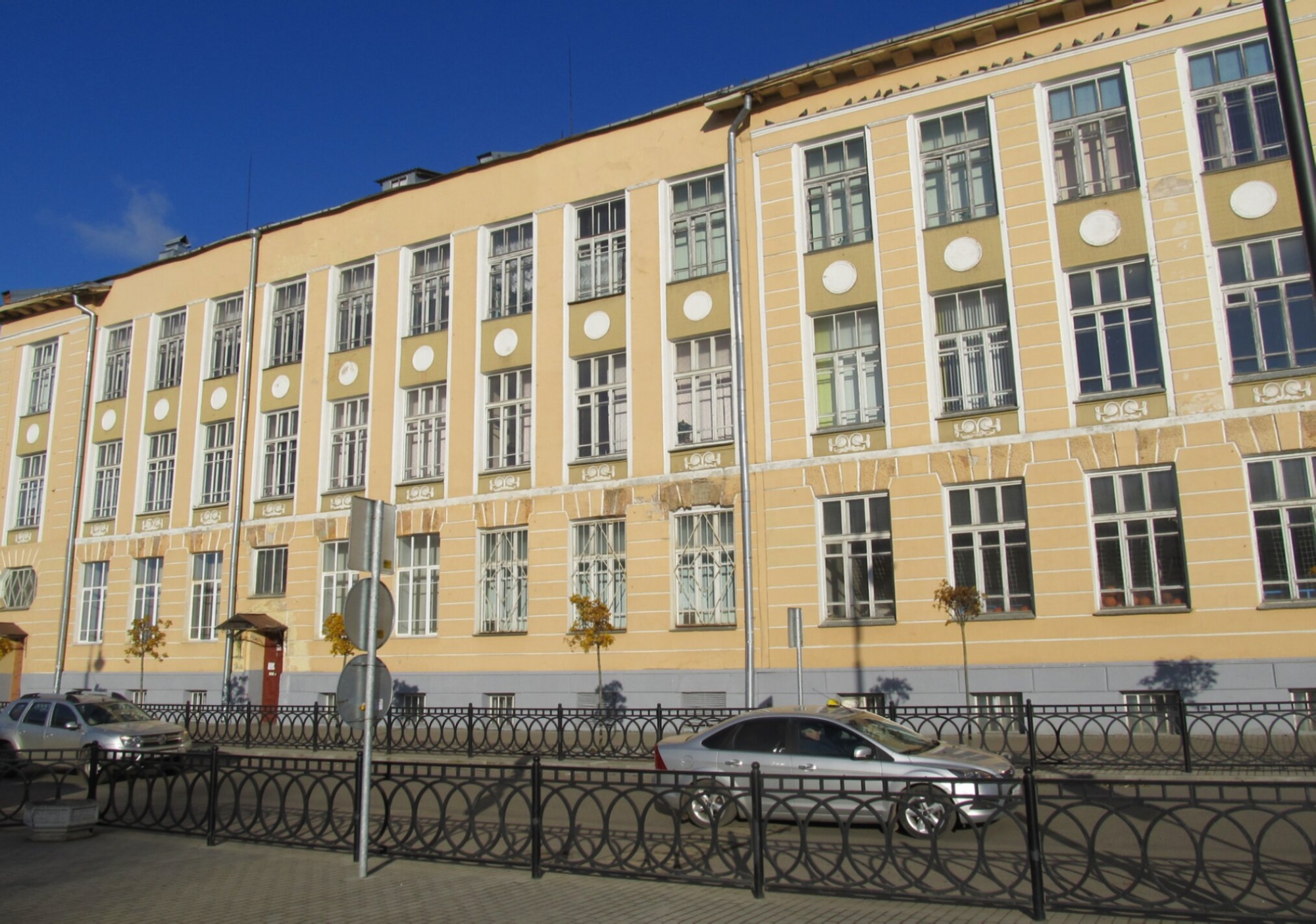 Храм святой великомученицы Параскевы Пятницы в Боровичах