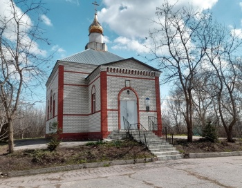 Храм во имя святого Архангела Михаила в селе Казачка