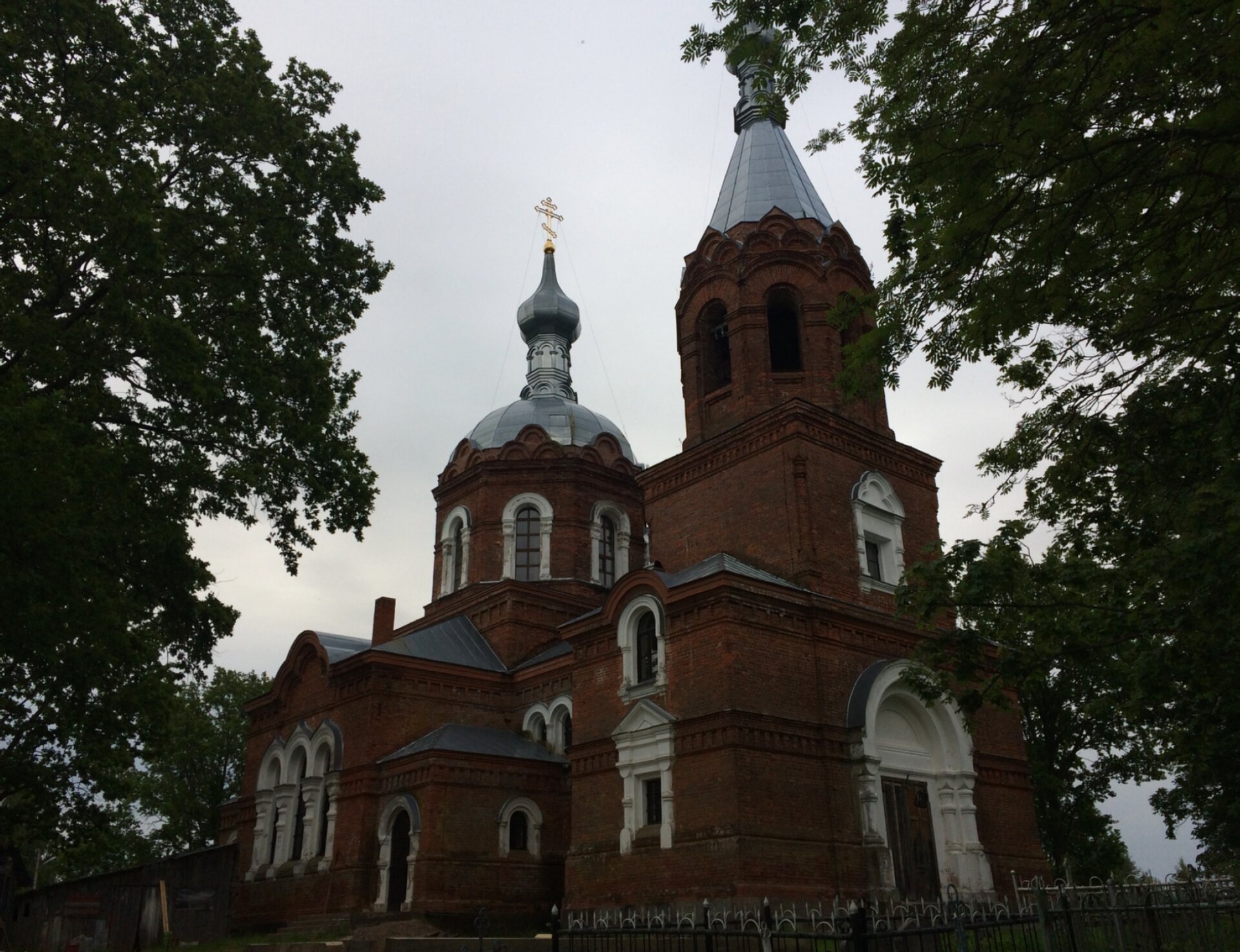 Церковь Введения во храм Пресвятой Богородицы в деревне Новые Дубяги