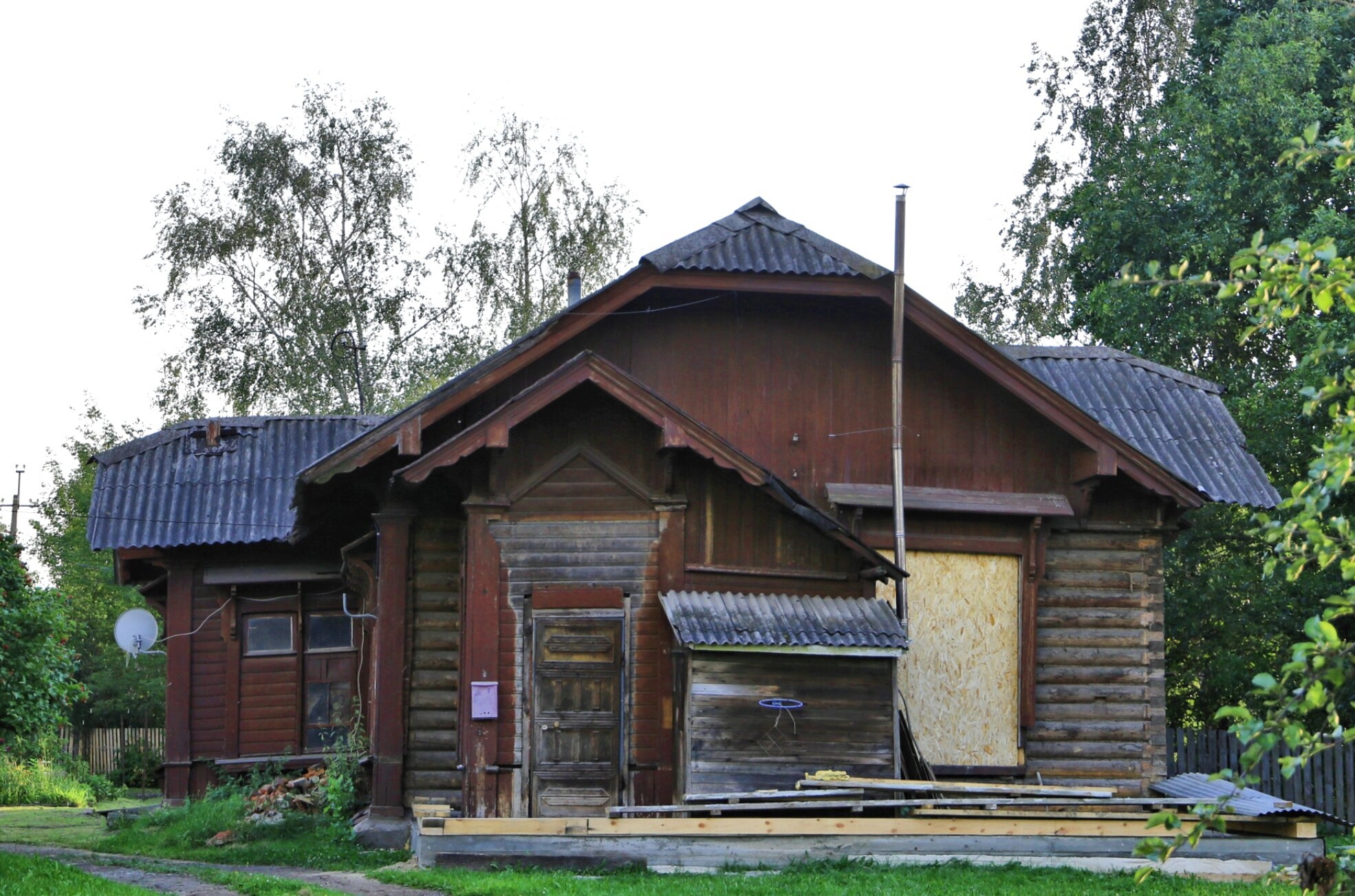 Воскресенская церковь в деревне Зернилово