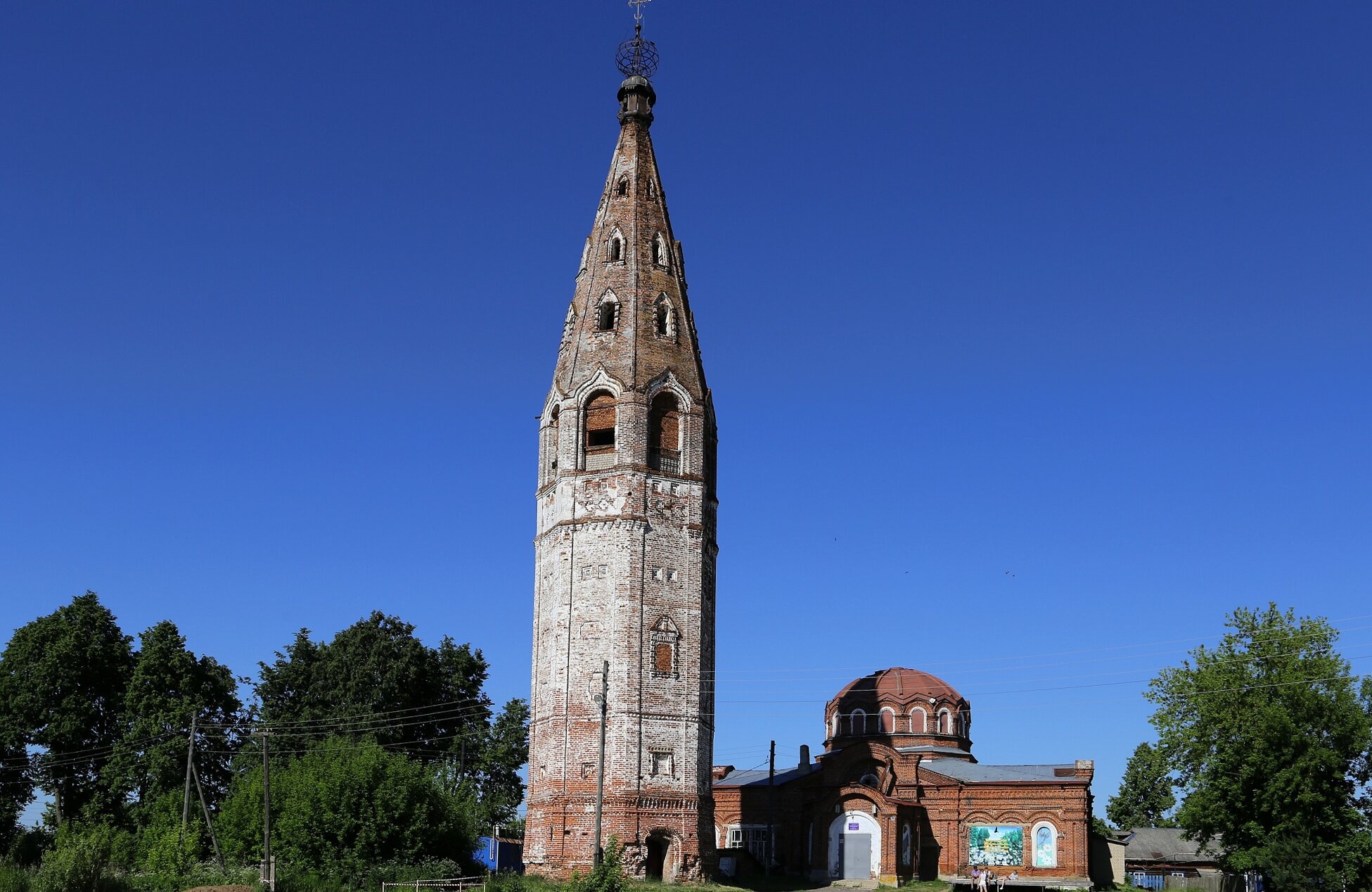 Троицкая церковь в селе Аньково - храмовый комплекс 1700 года