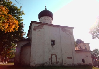 Храм Георгия со Взвоза в Пскове — 1494 года