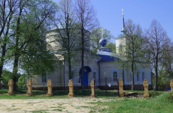 Воскресенская церковь в селе Усты