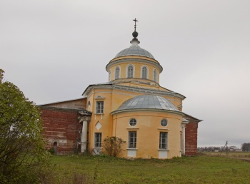 Церковь Воскресения Словущего в селе Красная Гора