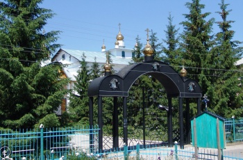 Храм Михаила Архангела в селе Шигоны