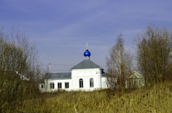 Храм иконы Божией Матери «Взыскание погибших» в селе Савинское
