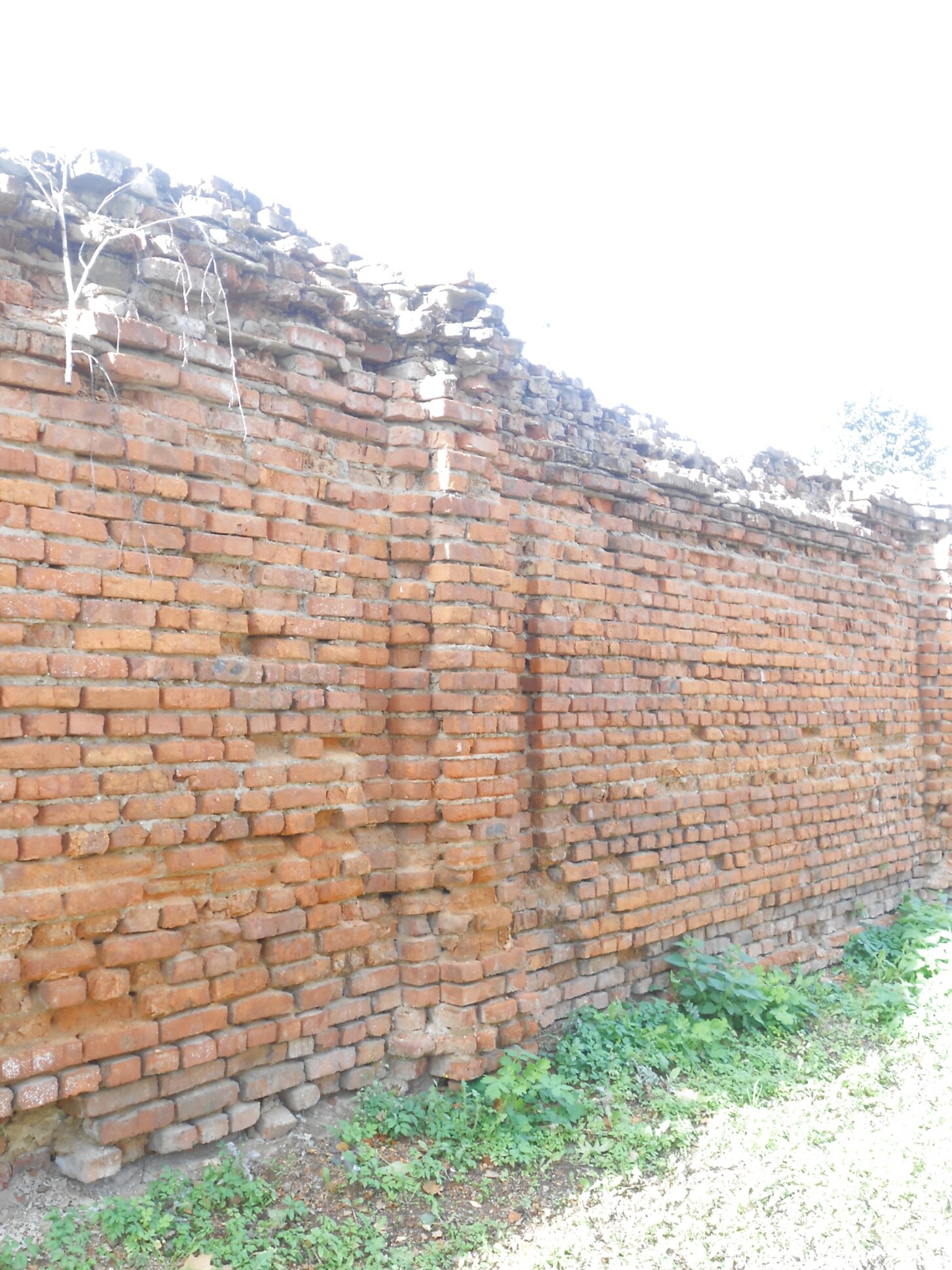 Фрагмент стены Вознесенского монастыря в Смоленске