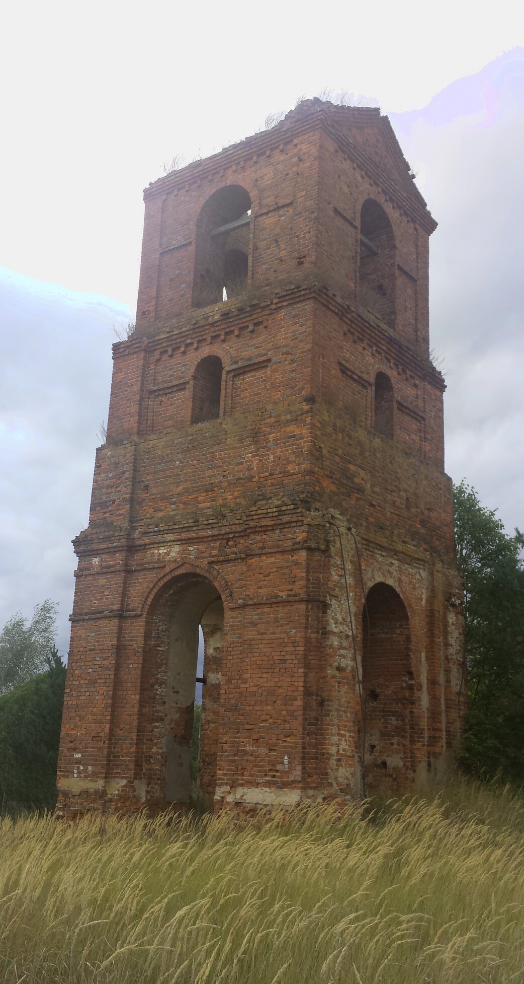 Знаменская церковь в селе Маклаки