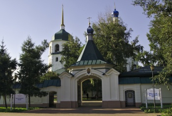 Святые ворота Иркутского Знаменского женского монастыря